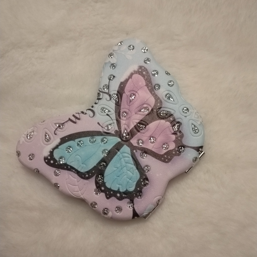 🎉S-HP🎉 3/$15 ✂️ *NIP* Butterfly Shaped Compact Mirror